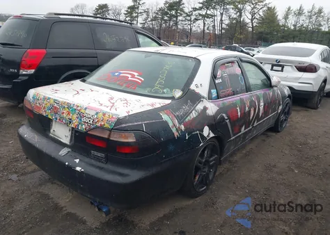 1999 Honda Accord Lx from USA, damaged, VIN 1HGCG6658XA146084